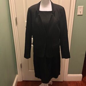 Elegant Saks Fifth Avenue Black Sleeveless Dress with matching blazer